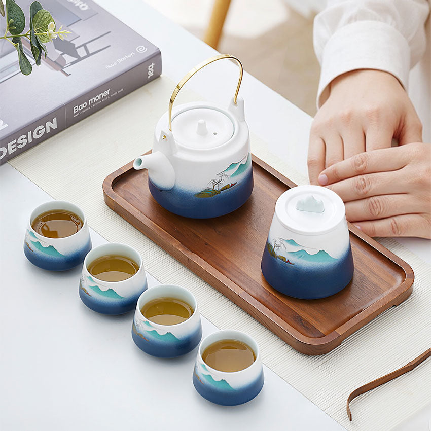 اواني الشاي