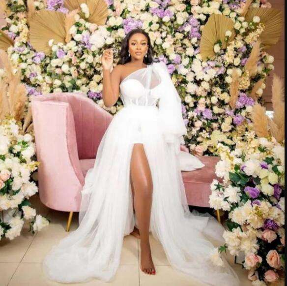 بيجامة نوم نسائية مثيرة