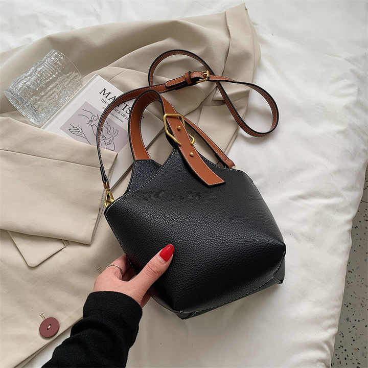 حقيبة يد عصرية للسيدات- Fashion Ladies Handbag With