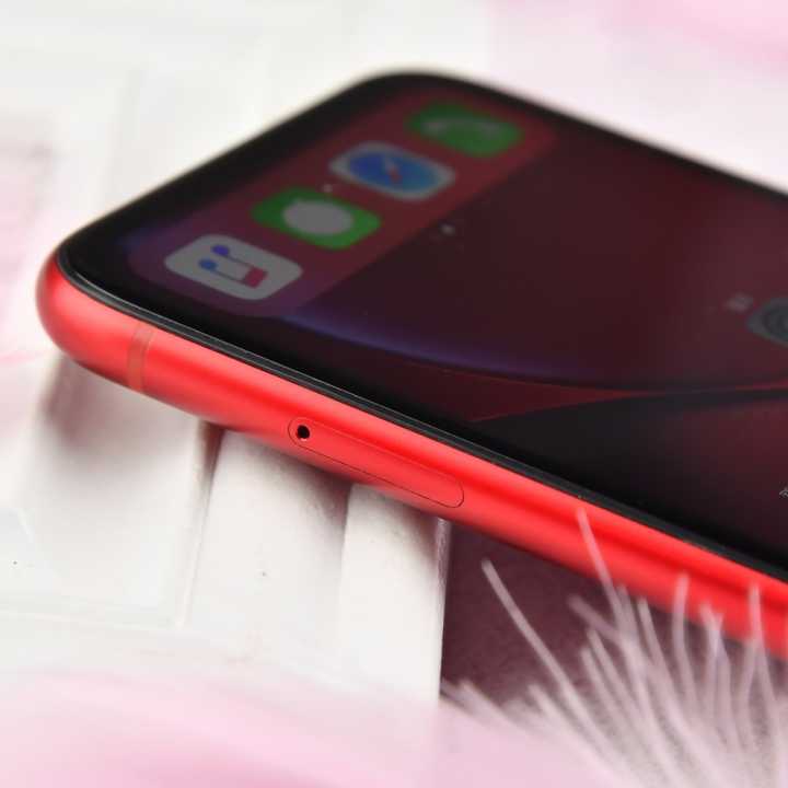 ايفون هاتف