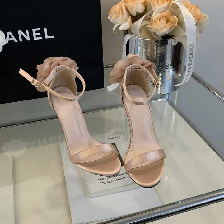 Chinese style high heels