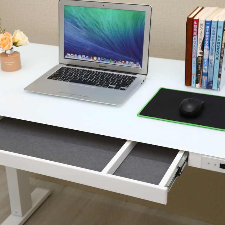 مكتب ذكي بمحرك واحد كهربائي