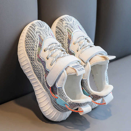 Children's casual sports shoes