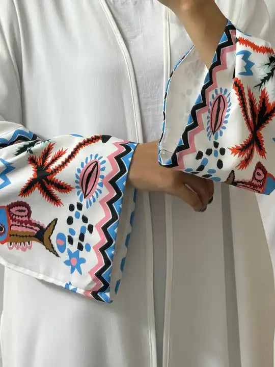 عباية مفتوحة ملونة