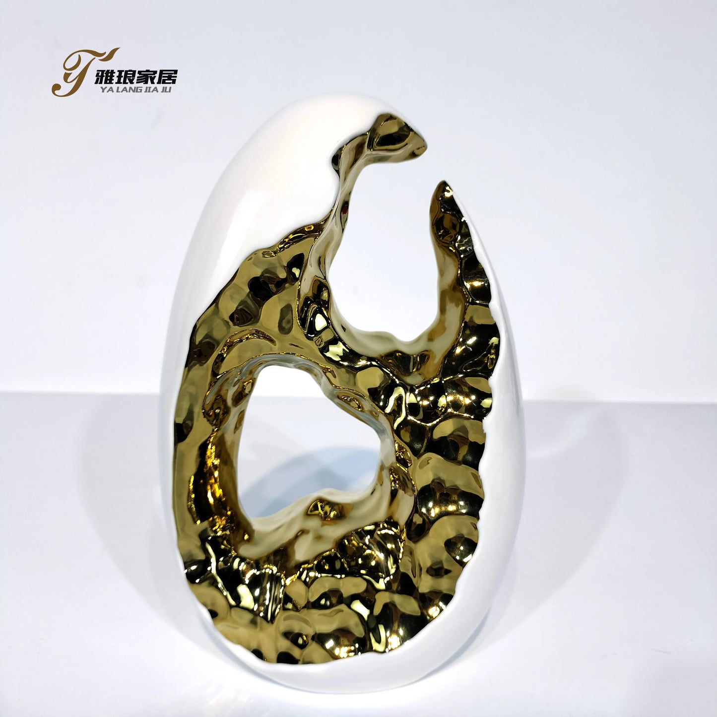 Modern Single Living Room Wedding Interior Decoration Ceramic Silver Egg Shape Luxury Home Decor Accessories