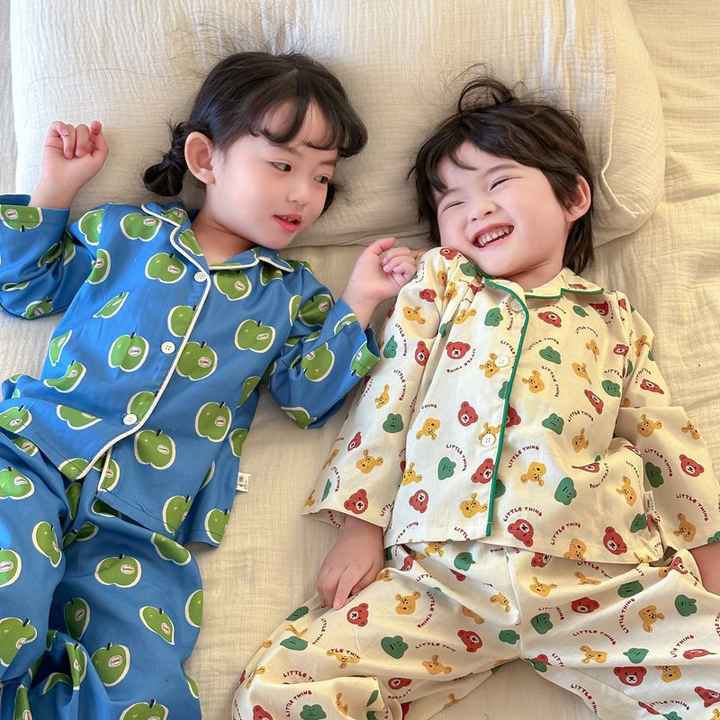 ملابس منزلية للأطفال ملابس نوم فضفاضة جميلة 2 طقم بيجامات قطنية بأكمام طويلة للأطفال جيدة التهوية OEMChildren's Homewear Lovely Loose Sleepwear 2 Sets Breathable Cotton Long Sleeve Pajamas for Kids OEM