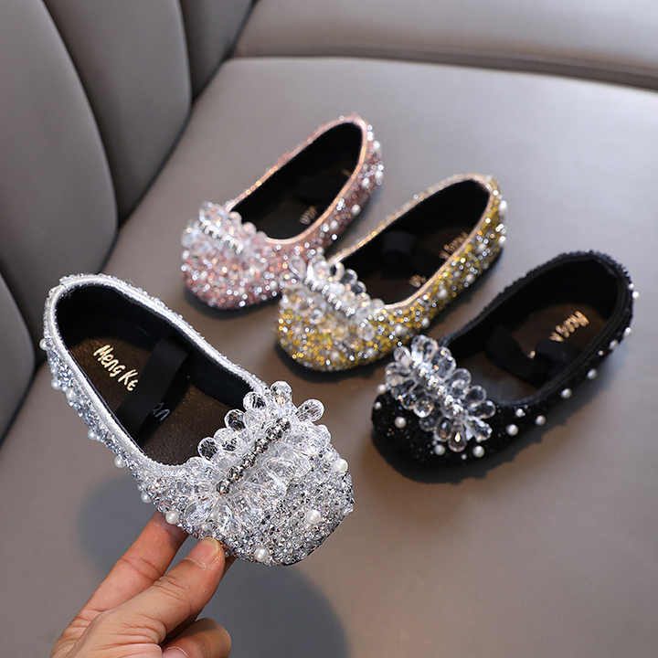 girls flat shoes