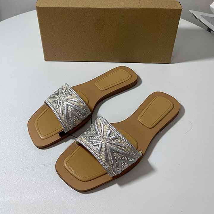احذيه نسائيه سطحيه ومريحه