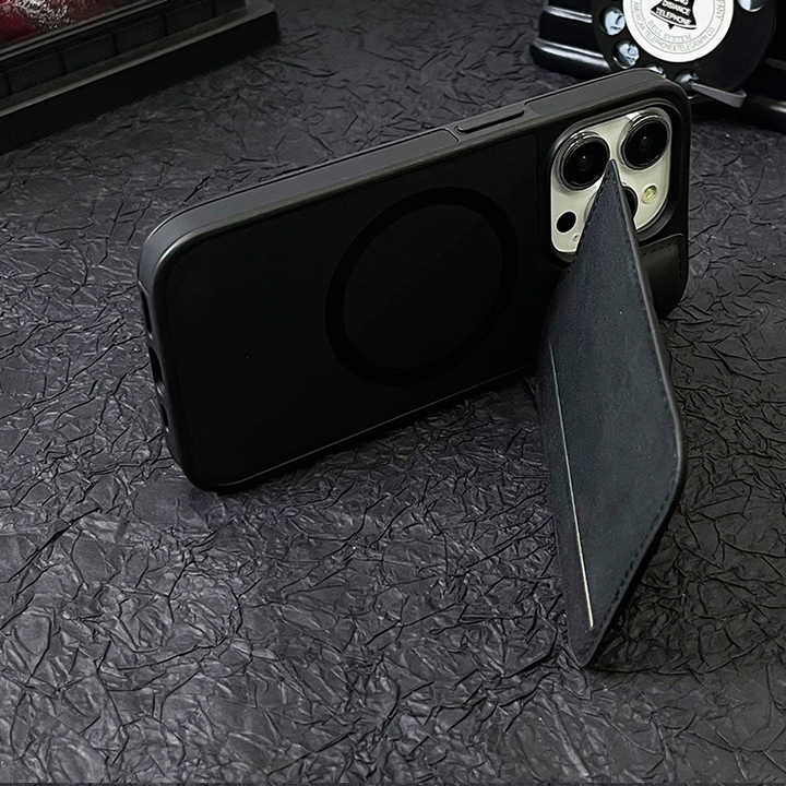 iPhone cases . كفرات ايفون