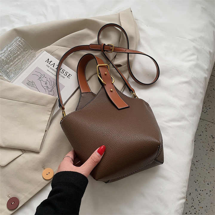 حقيبة يد عصرية للسيدات- Fashion Ladies Handbag With