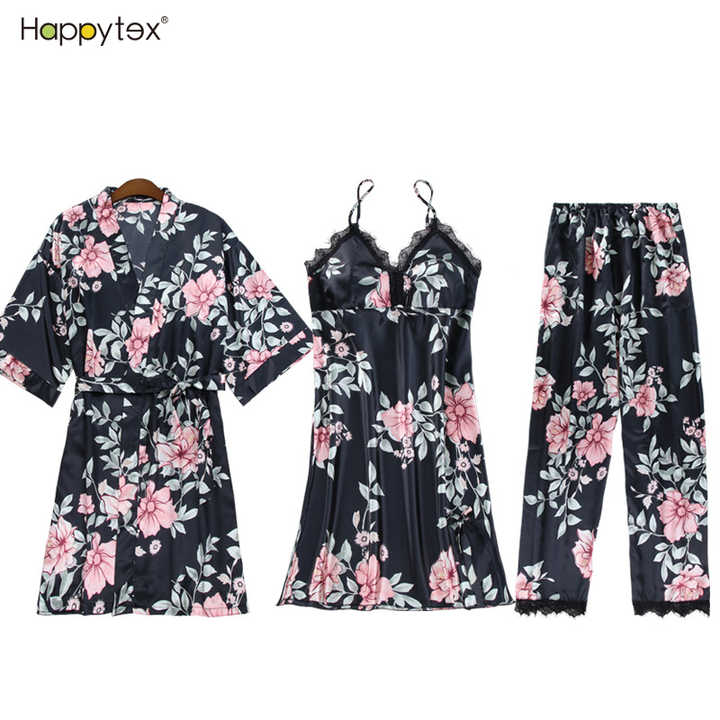 Women's nightgown
