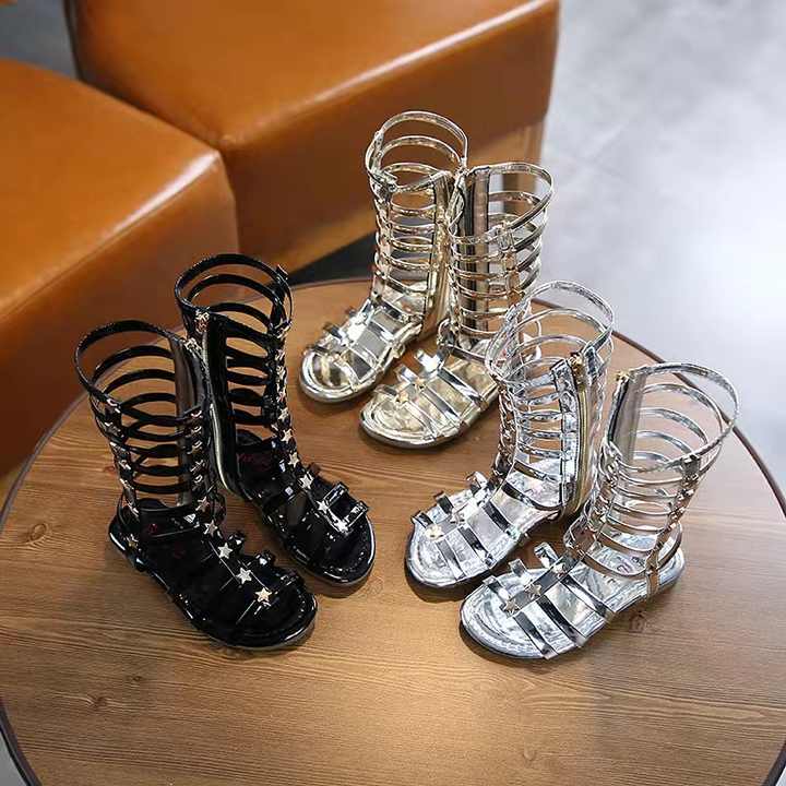Romanian girls' boots