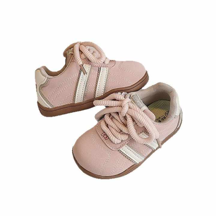 Girls' casual sneakers