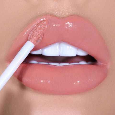 lip gloss