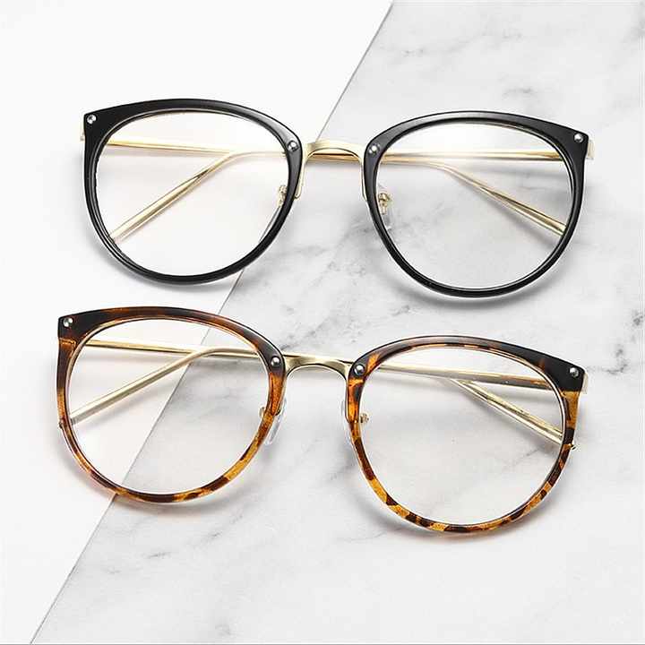 نظارات طبيه نسائيه