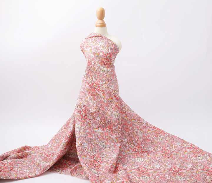 Liberty Kids Fabric Pink -قماش ليبرتي كيدز