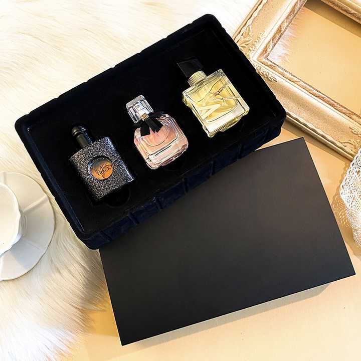 طقم عطور نسائي -عطور الجسم