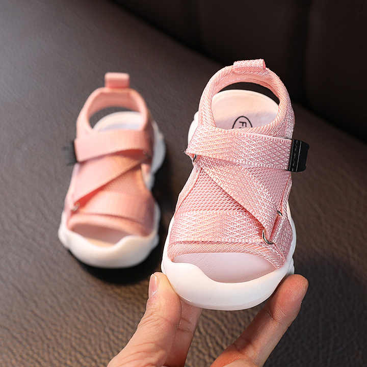 girls flat shoes