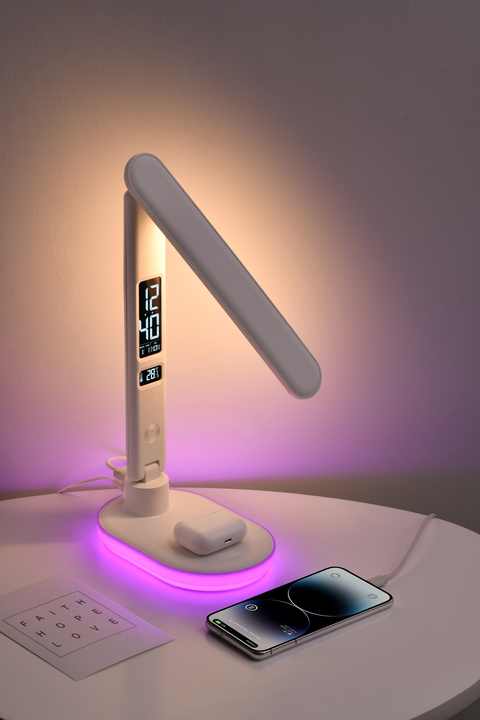 Popular table lamp with charging