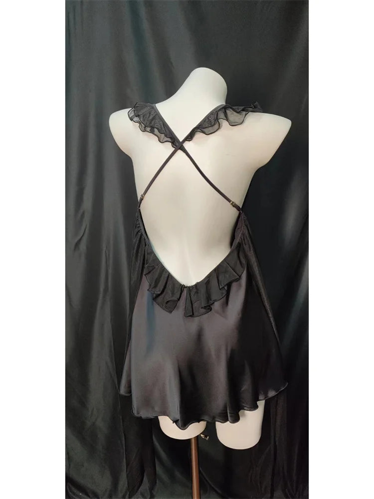 بيجامة نوم نسائية مثيرة