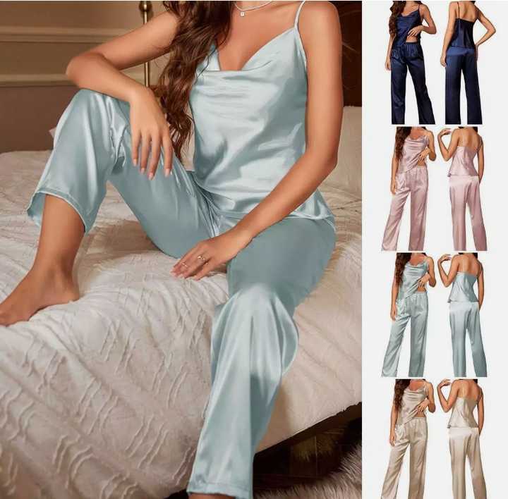 Women's long-sleeved pajamas