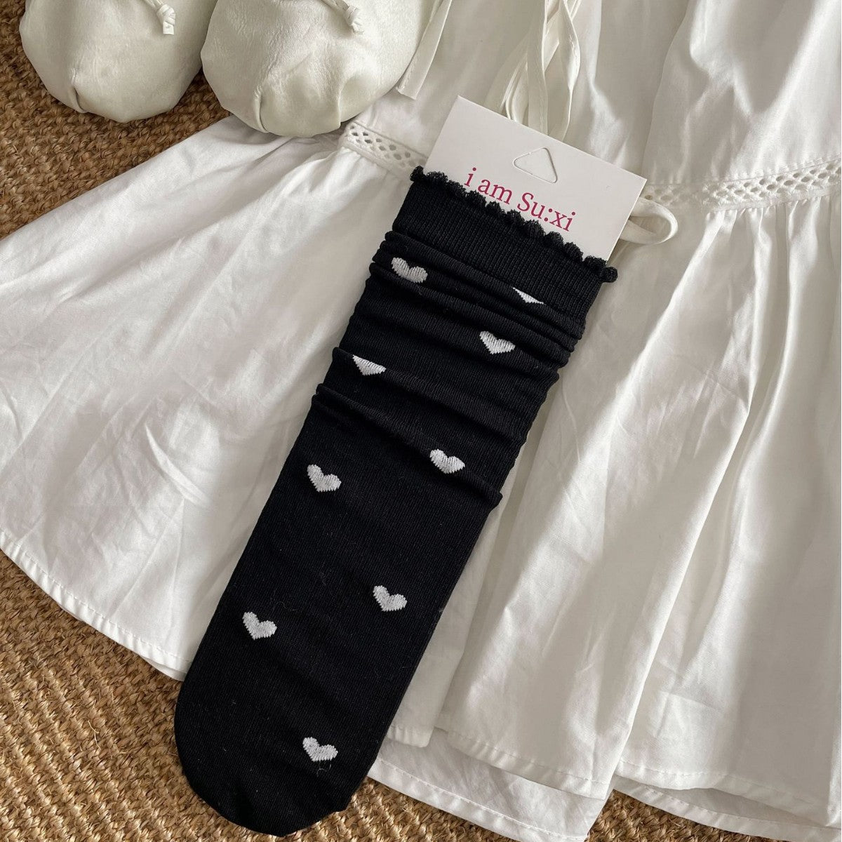 جوارب نسائية