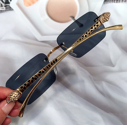 فريدة من نوعها سبيكة