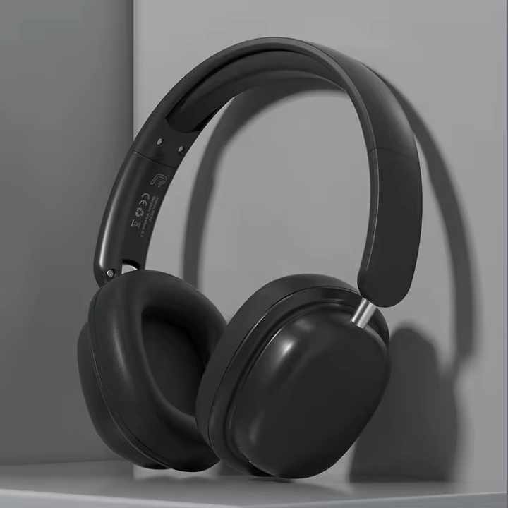 earphone . سماعه