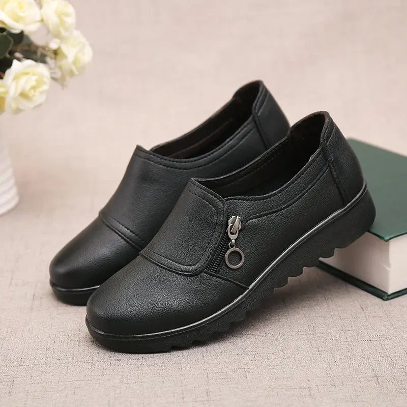 Women's shoes