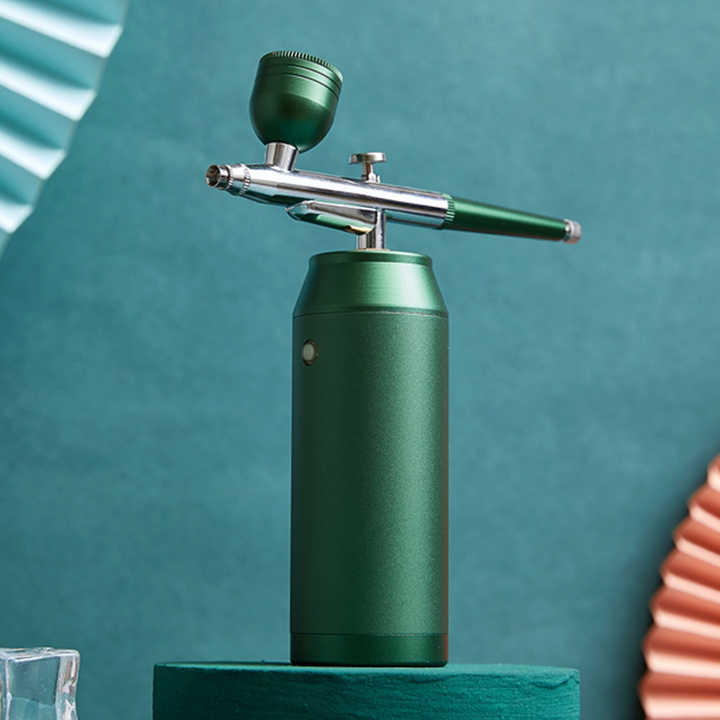 Portable high pressure humidifier