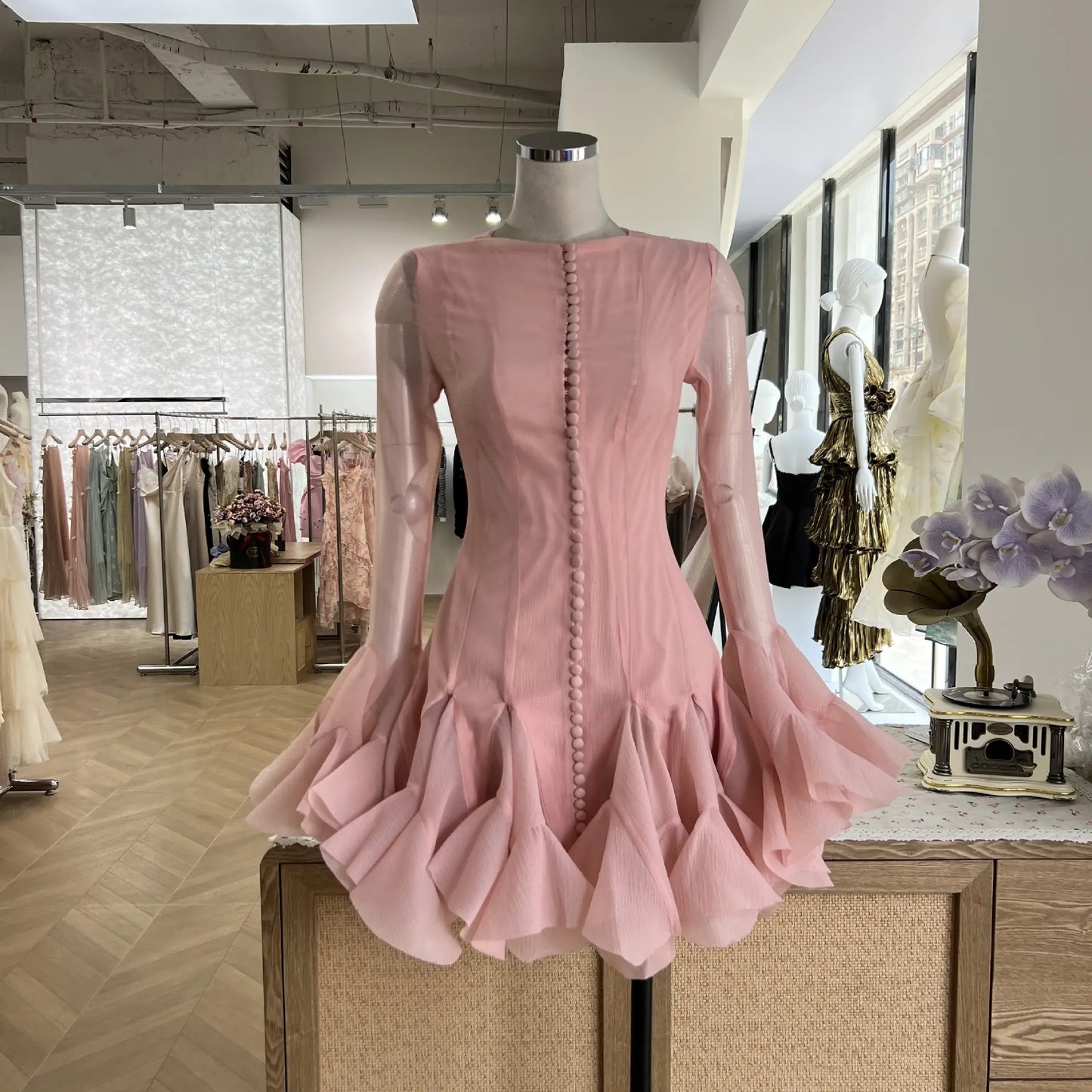 Women's clothing-ملابس نسائية