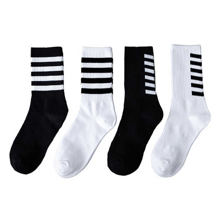  جوارب رياضية للرجال سوداء وبيضاء بشعار مخصص من القطن الخالص مقاومة للانزلاق Men's Black and White Custom Logo Pure Cotton Non-Slip Athletic Socks