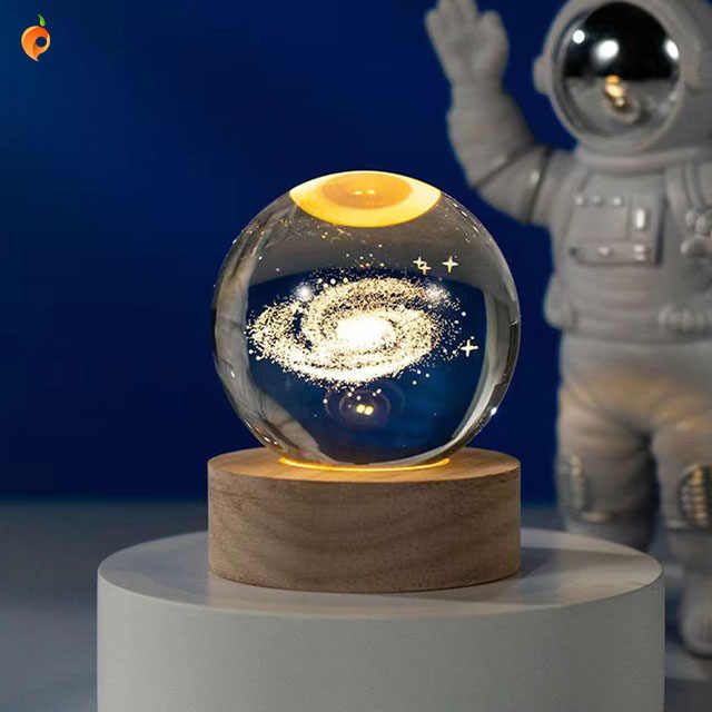 High Quality Polished Oak Wood LED Night Light