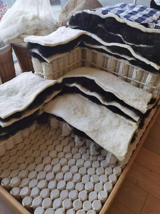 Top mattress pocket spring with foam rolled packed Queen size