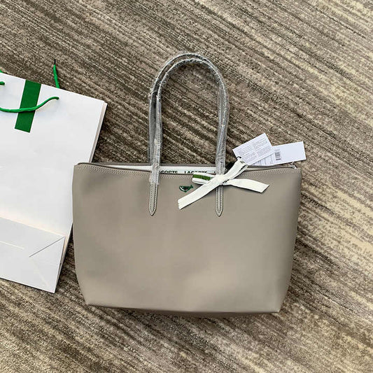 حقائب يد تسوق نسائية كبير