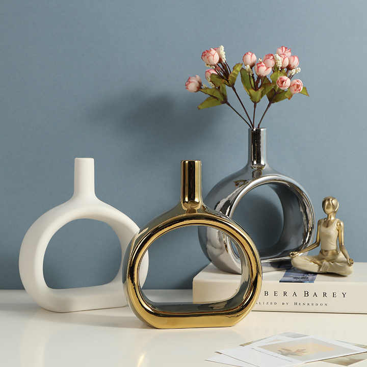 Nordic ceramic vase for home decoration ornaments golden silver white ceramic art vases.
