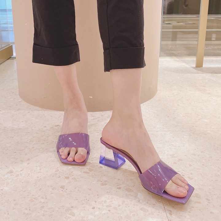 Elegant women's heels