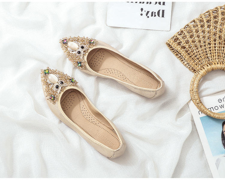 Women's shoes