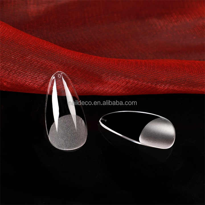 soakable artificial nails