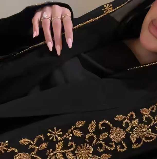 Luxury black abaya for women