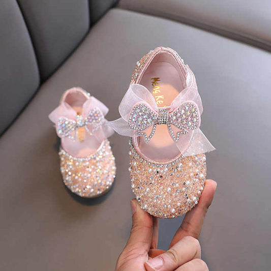 حذاء جلد للبنات والأميرات الصغيرات حذاء صيفي . Girls' and little princesses' leather shoes,