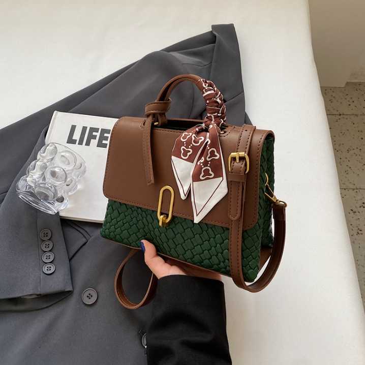 حقائب يد نسائيه - Women's handbags
