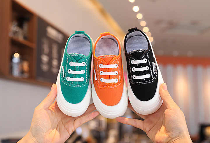 Girls' casual flat shoes