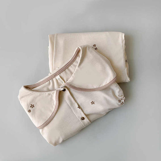 طقم ملابس كم طويل