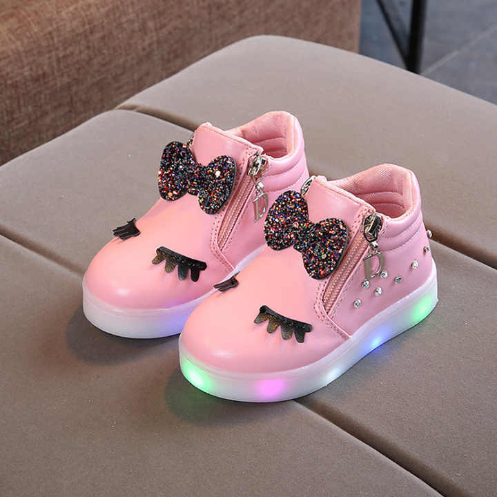 Girls' light-up boots