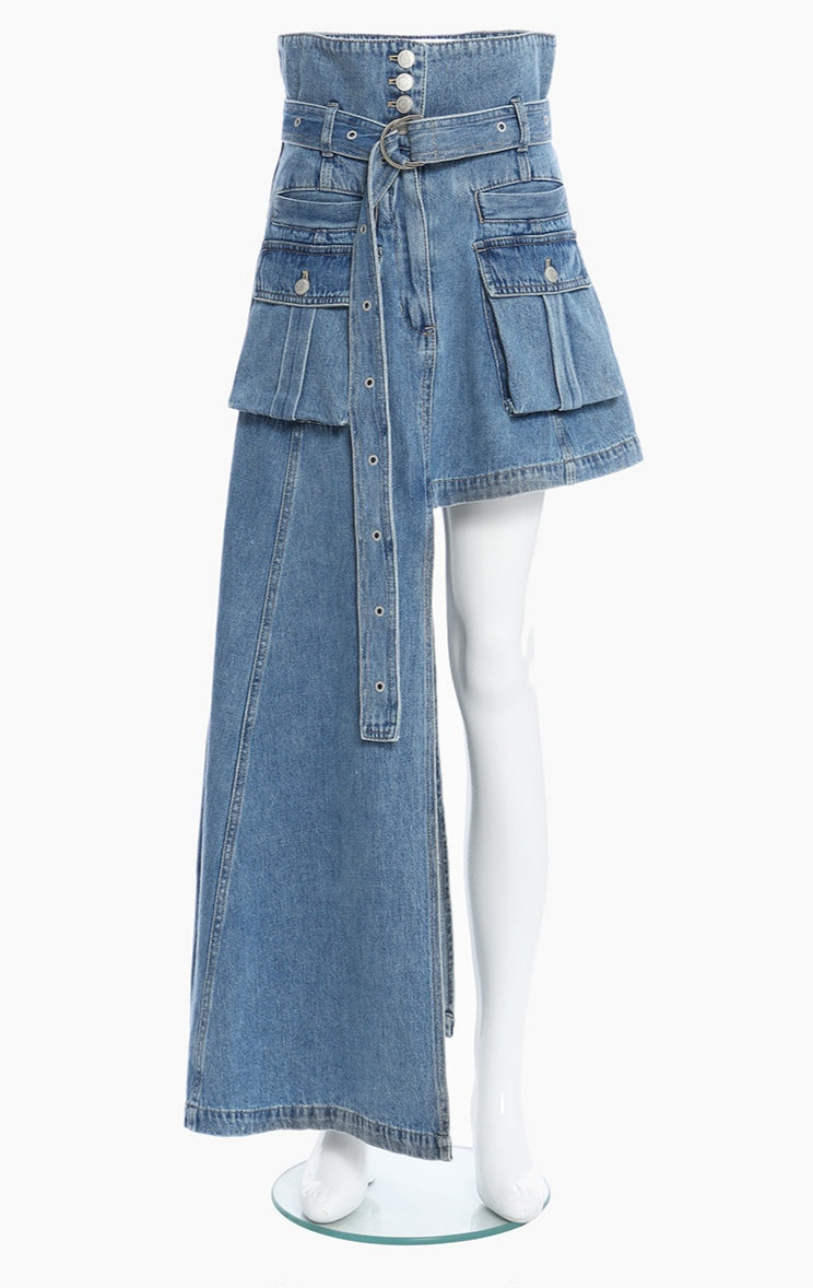 تنورات نسائية