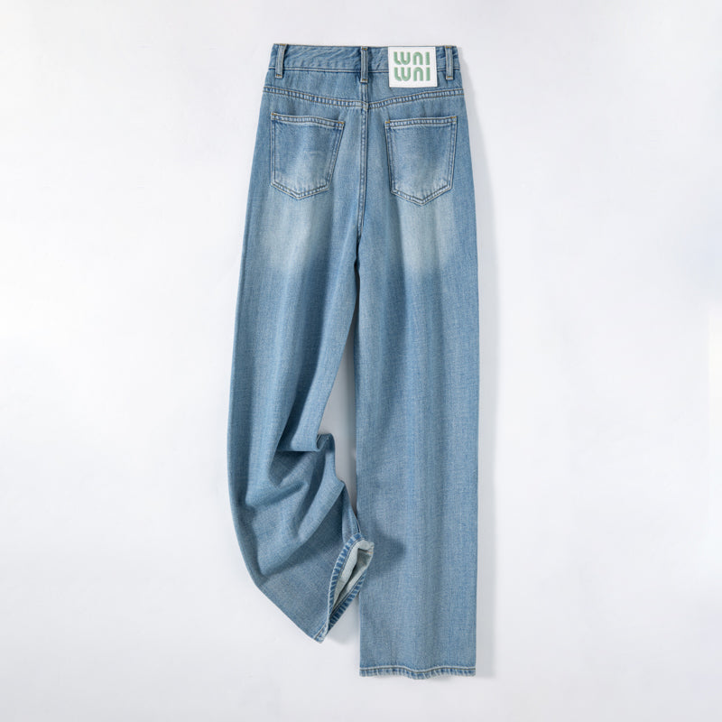 بنطلون نسائي