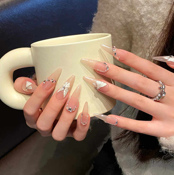 اظافر صناعيه , Artificial nails