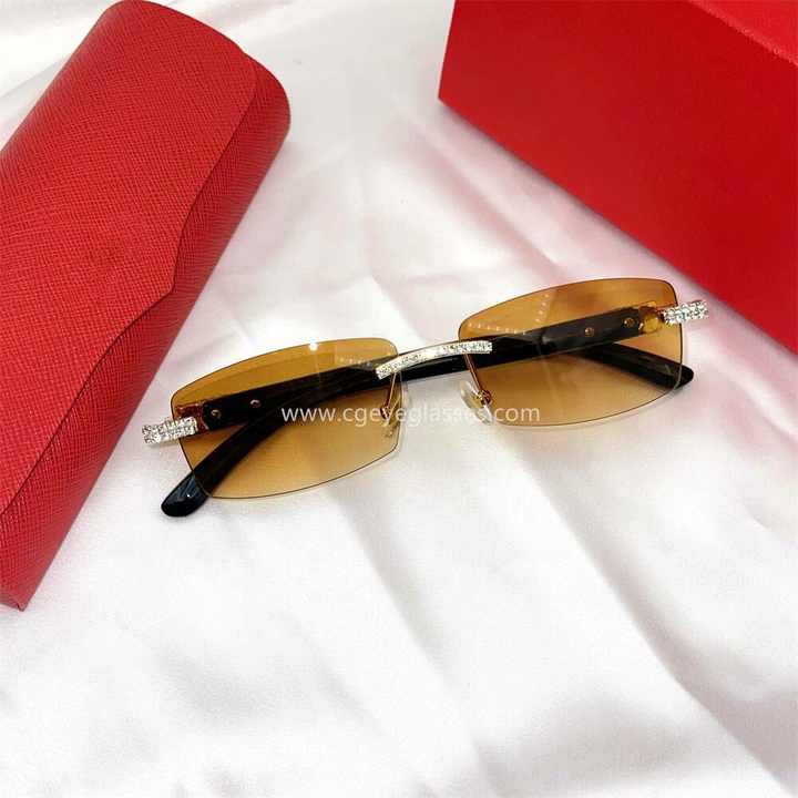 Women's Diamond Sunglasses, Women's Diamond Sunglasses with Small Rhinestone Design for 2023