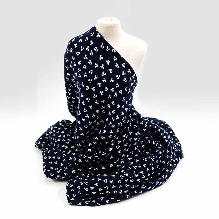 قماش للملابس رايون